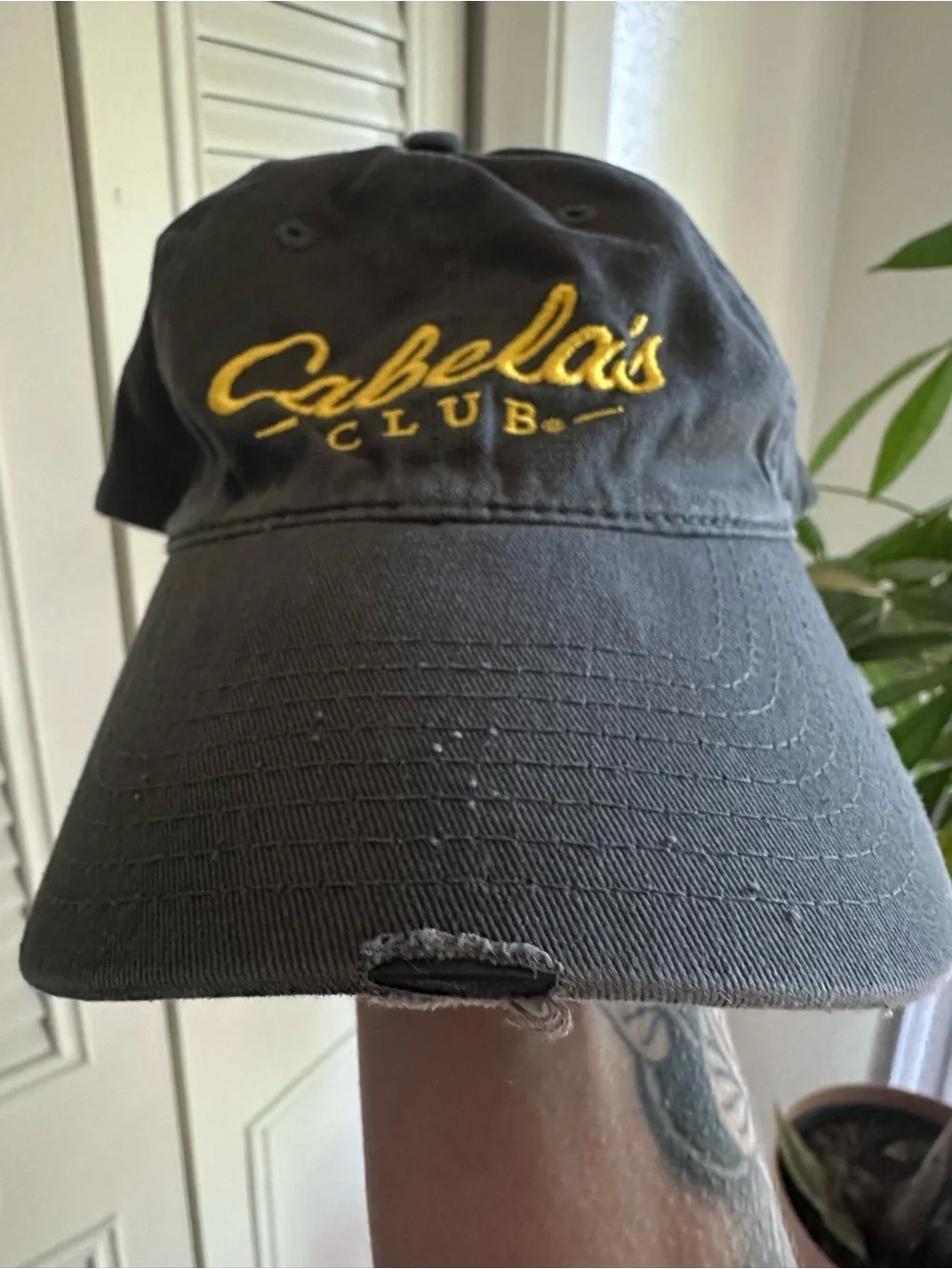 Cabelas Club Adjustable Cap Hat Gray Adult One Size Fits Most